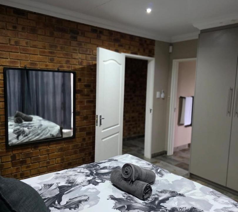 Photo of Bedroom in Hartbeespoort
