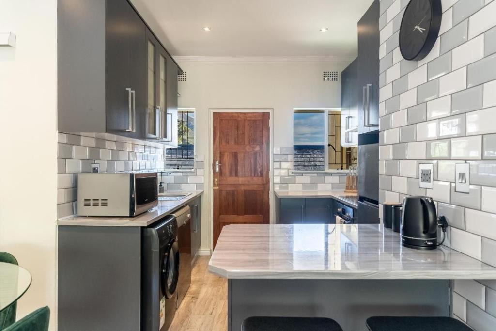 Photo of Kitchen in Gordons Bay Central