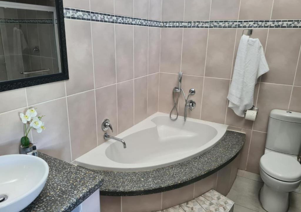 Photo of Bathroom in Robertson