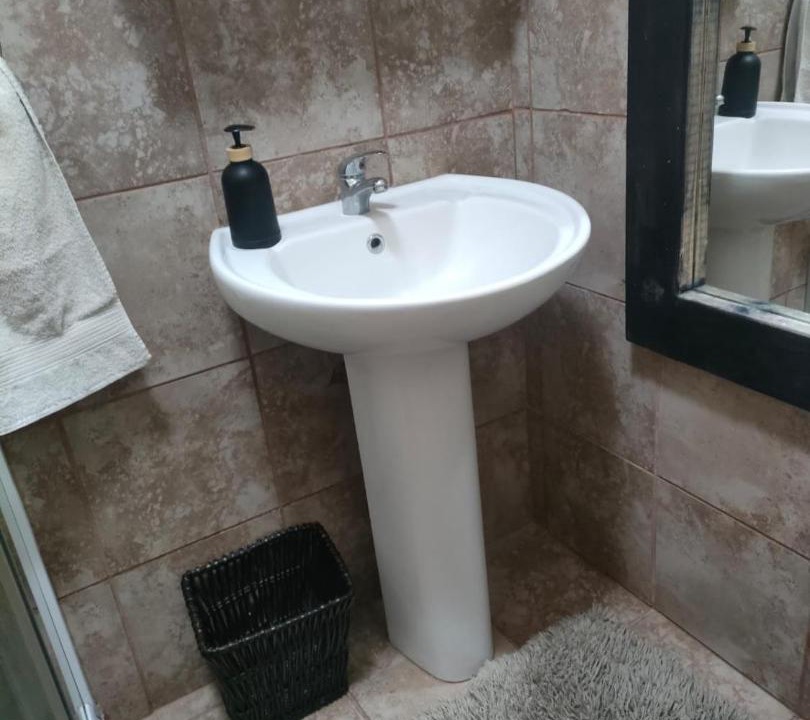 Photo of Bathroom in Springbok