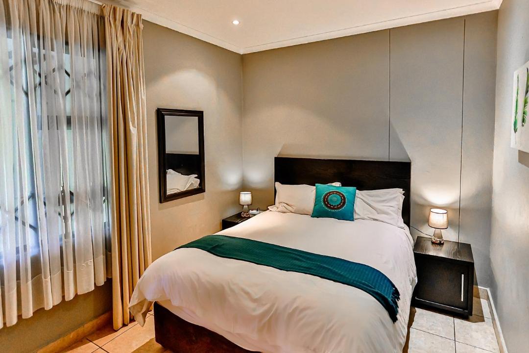 Photo of Bedroom in Westbrook