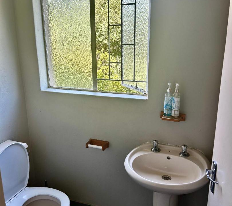 Photo of Bathroom in Greater Johannesburg Metropolitan Area