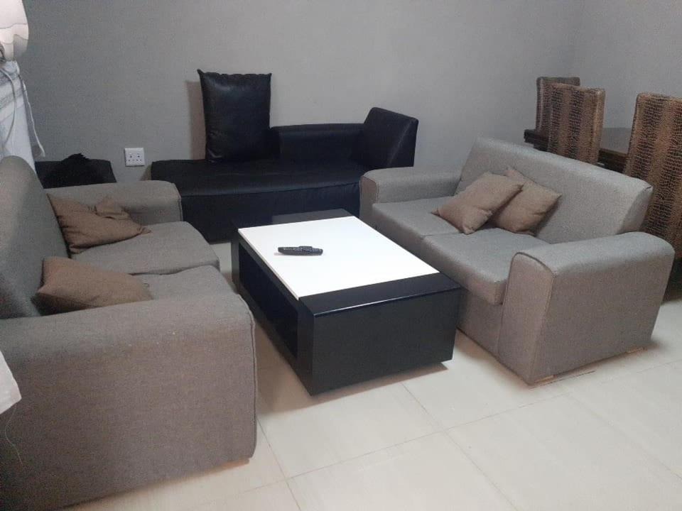 Photo of Livingroom in Thembisile