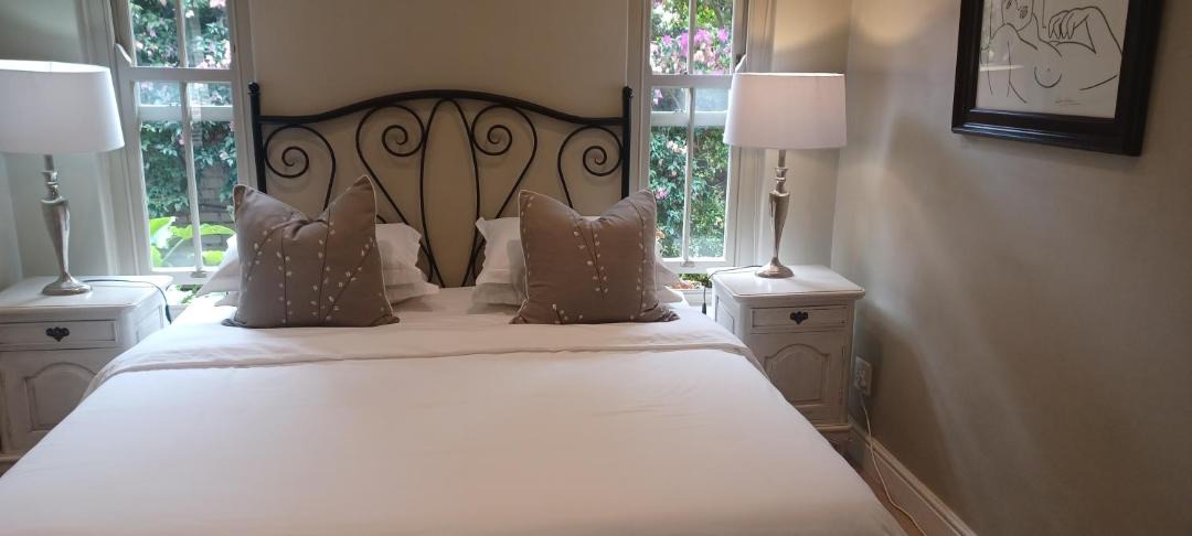 Photo of Bedroom in Lakeside