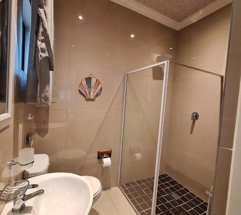 Photo of Bathroom in Pumula