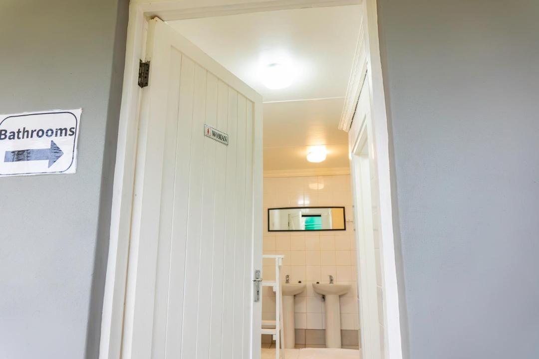 Photo of Bathroom in Komani