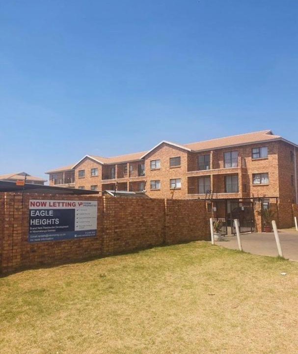 Photo of Buildings in Delmas