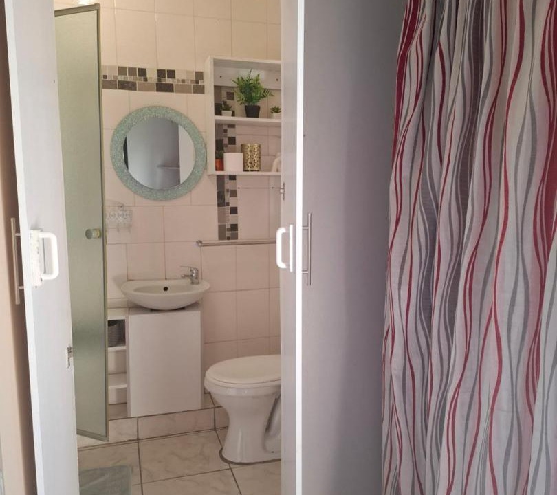Photo of Bathroom in Mogwase