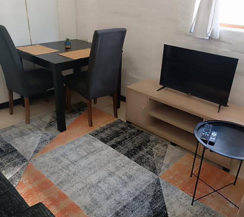 Photo of Livingroom in Plumstead