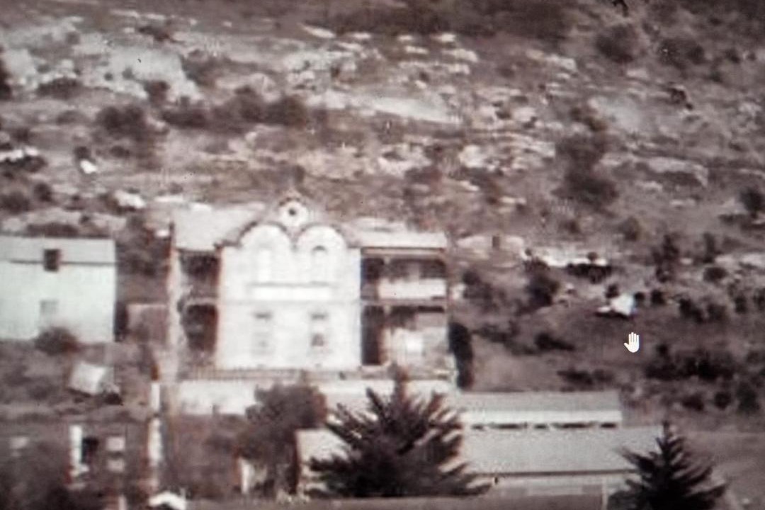 Photo of Buildings in Linkside