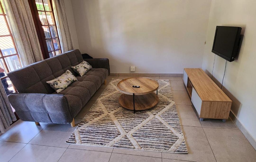 Photo of Livingroom in Winston Park