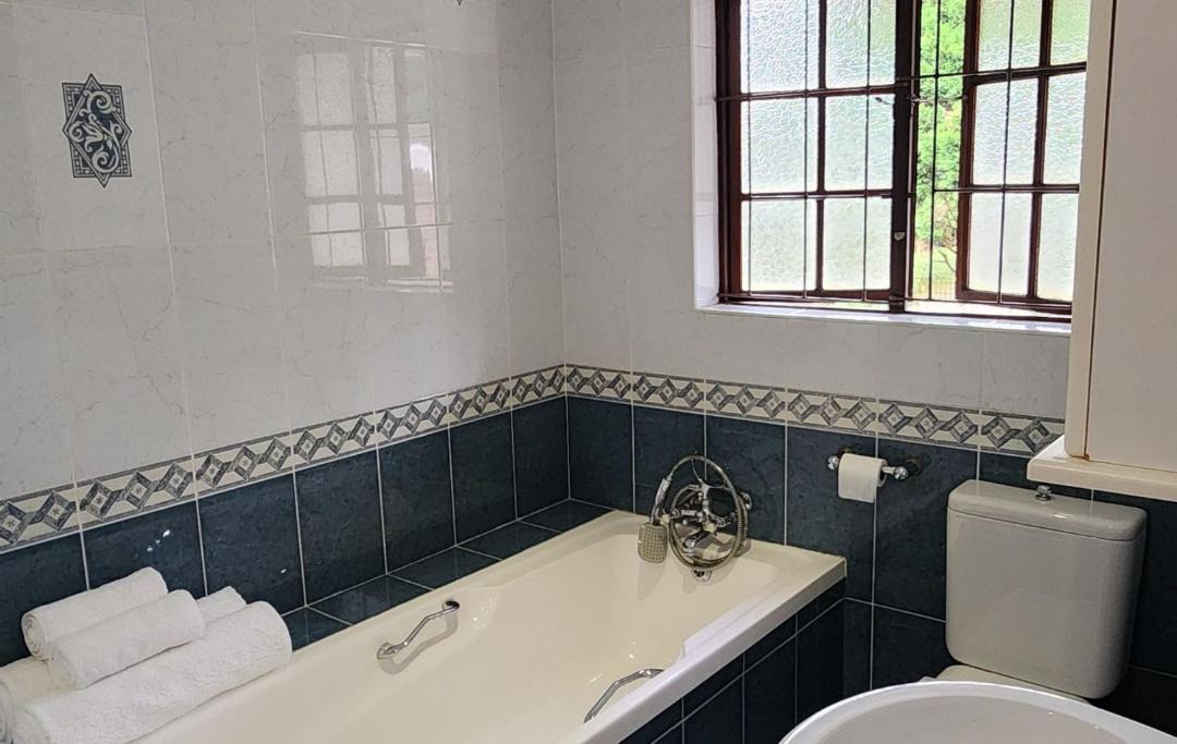 Photo of Bathroom in Winston Park
