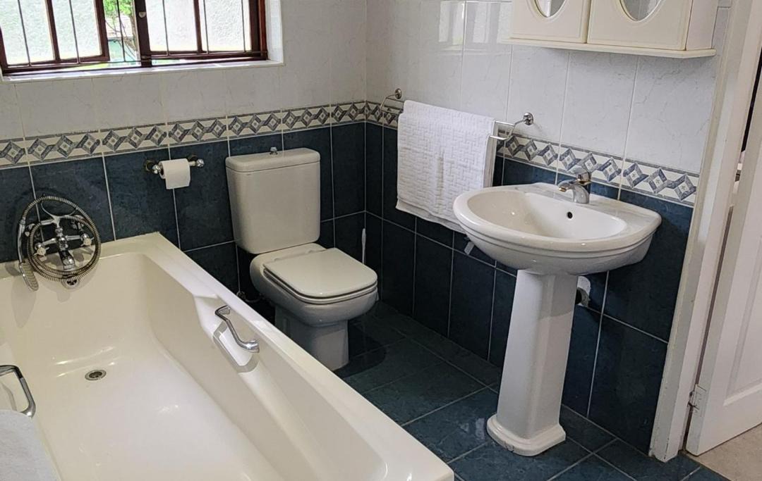 Photo of Bathroom in Winston Park