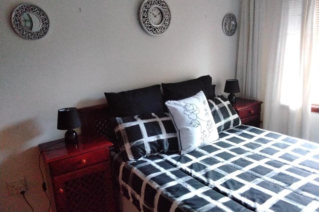 Photo of Bedroom in Elgin