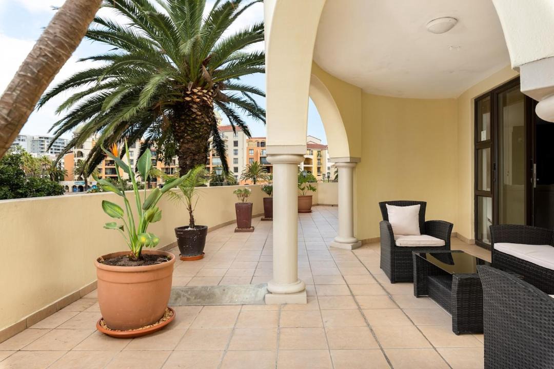 Photo of Patio Balcony in Century City