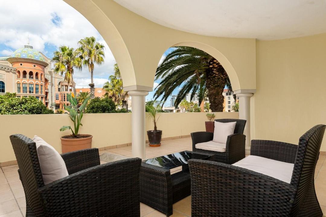 Photo of Patio Balcony in Century City