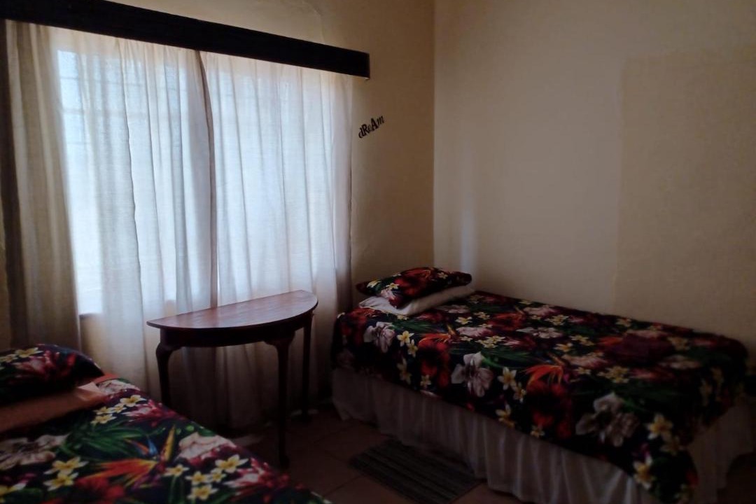 Photo of Bedroom in eNtokozweni