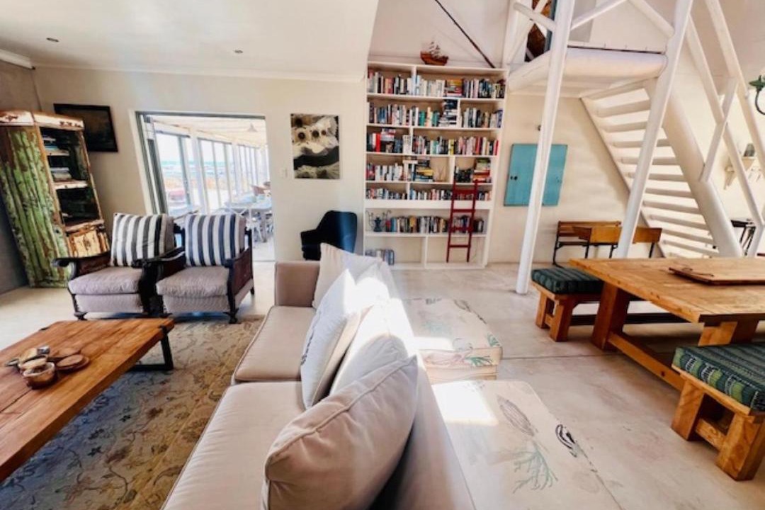 Photo of Livingroom in Jacobs Bay