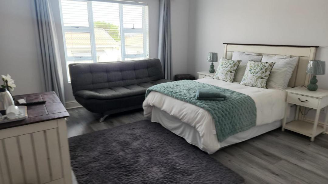 Photo of Bedroom in Bluewater Bay