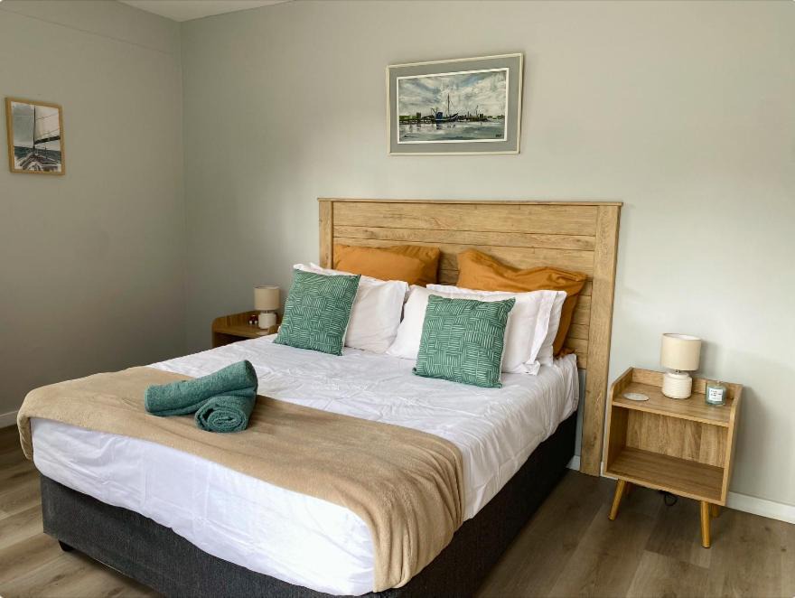 Photo of Bedroom in West Beach