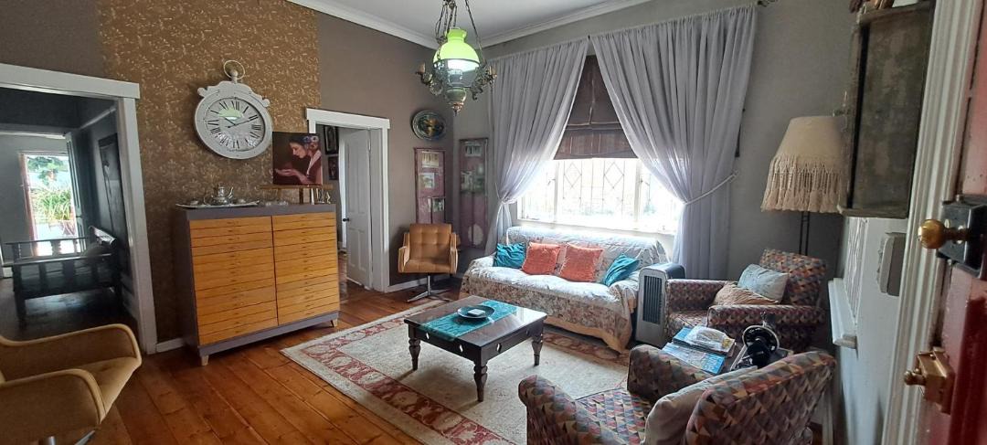 Photo of Livingroom in Kroonstad