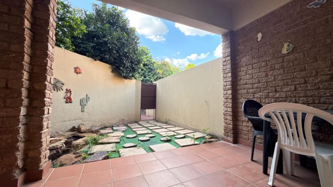Photo of Patio Balcony in Greater Johannesburg Metropolitan Area