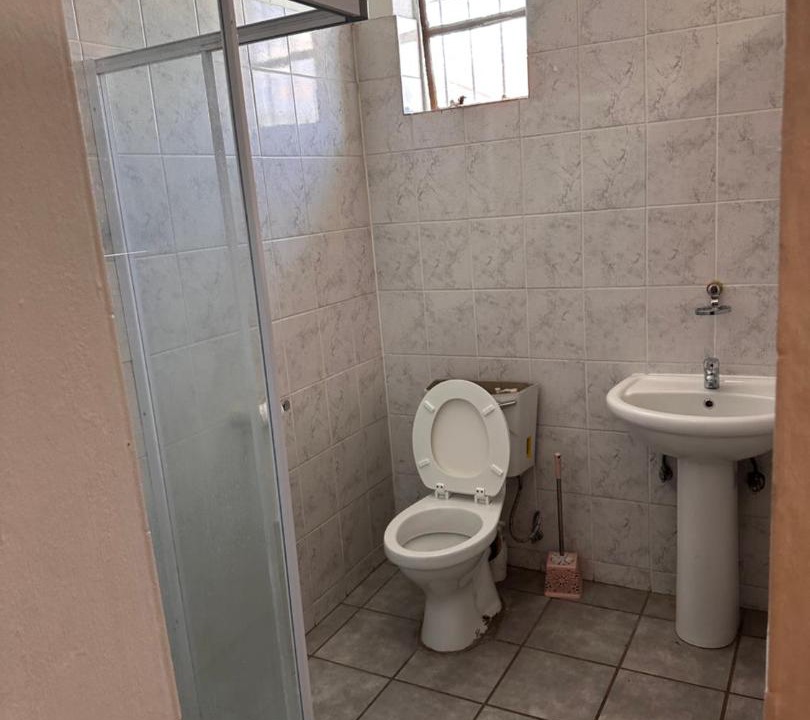 Photo of Bathroom in Greater Johannesburg Metropolitan Area