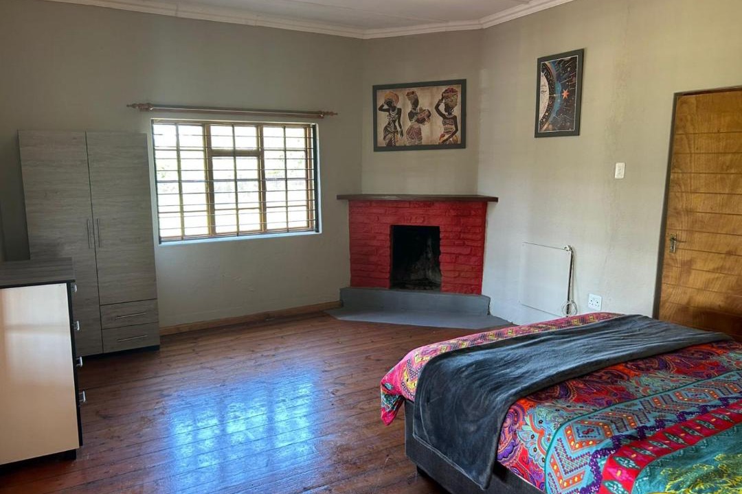 Photo of Bedroom in Thornhill