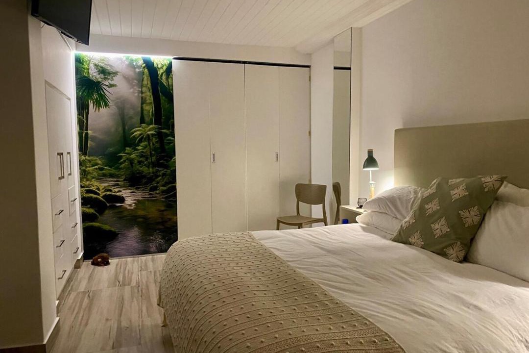 Photo of Bedroom in Paradise Beach