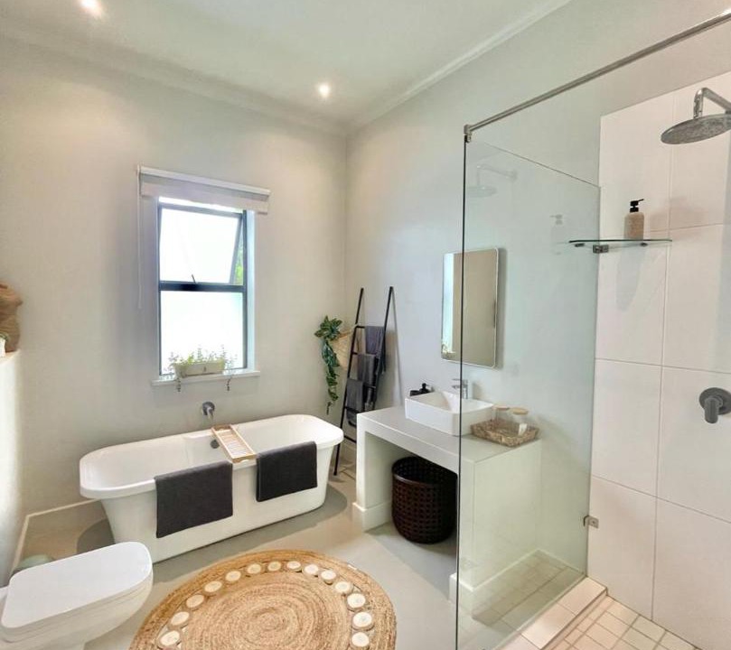 Photo of Bathroom in Malagas