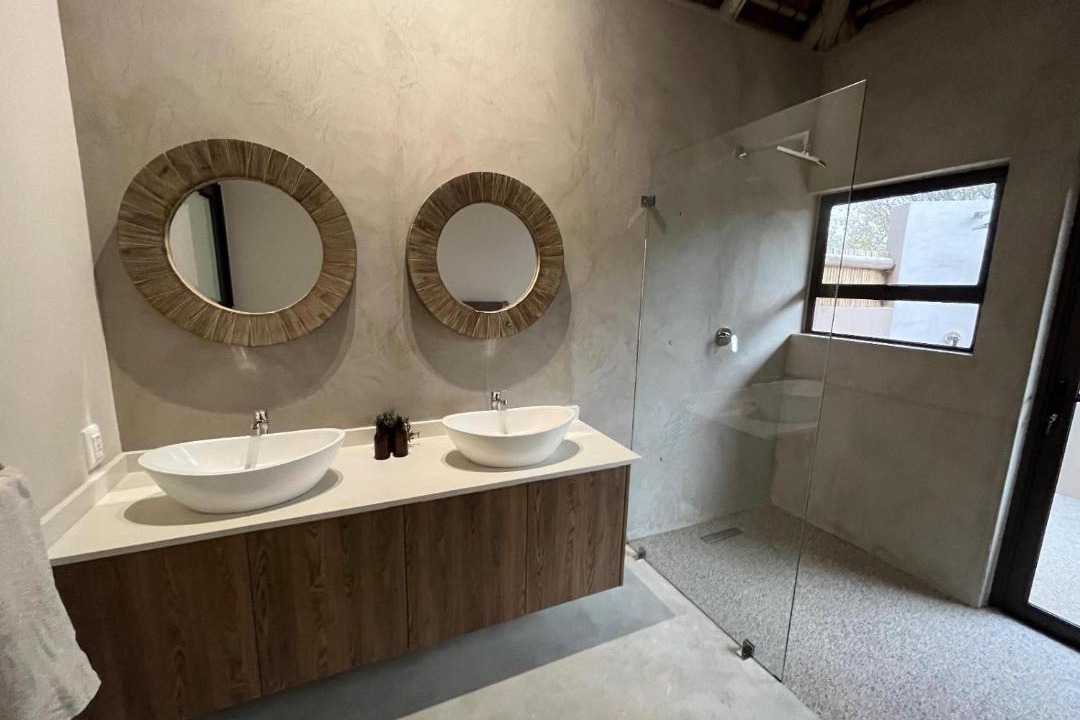Photo of Bathroom in Hoedspruit