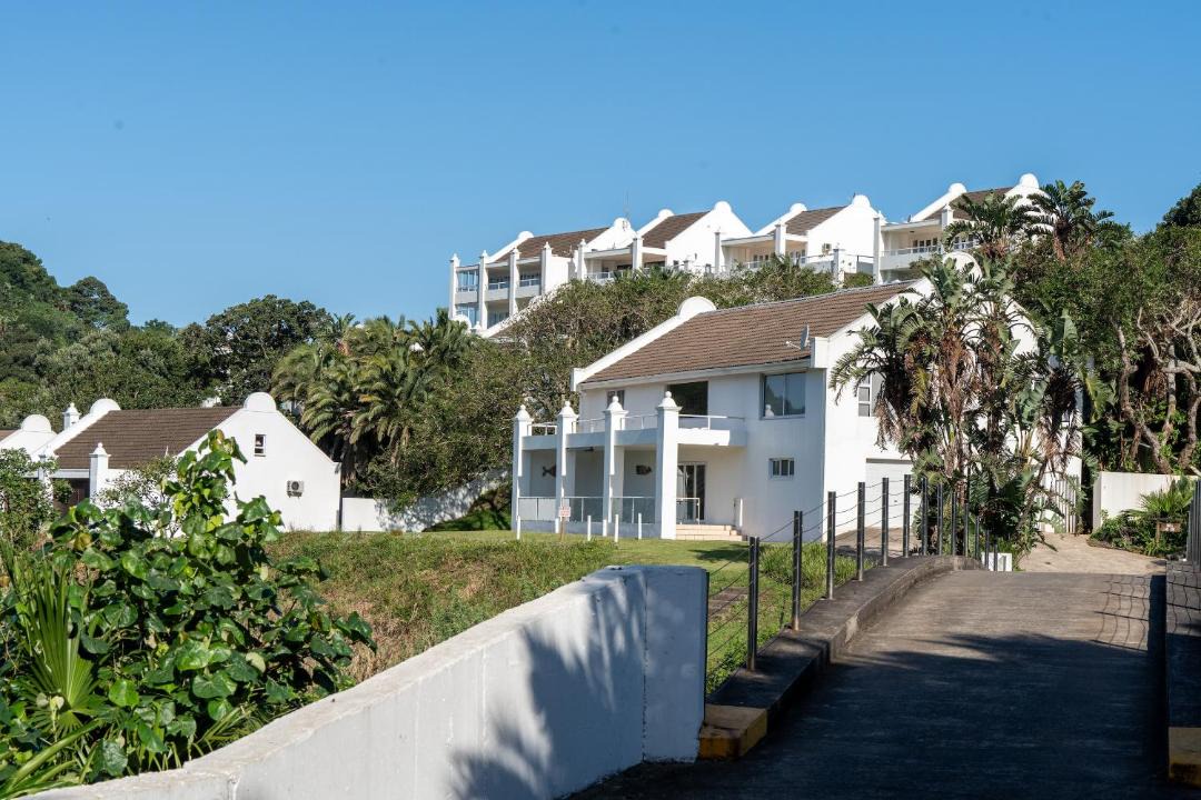 Photo of Buildings in Port Edward