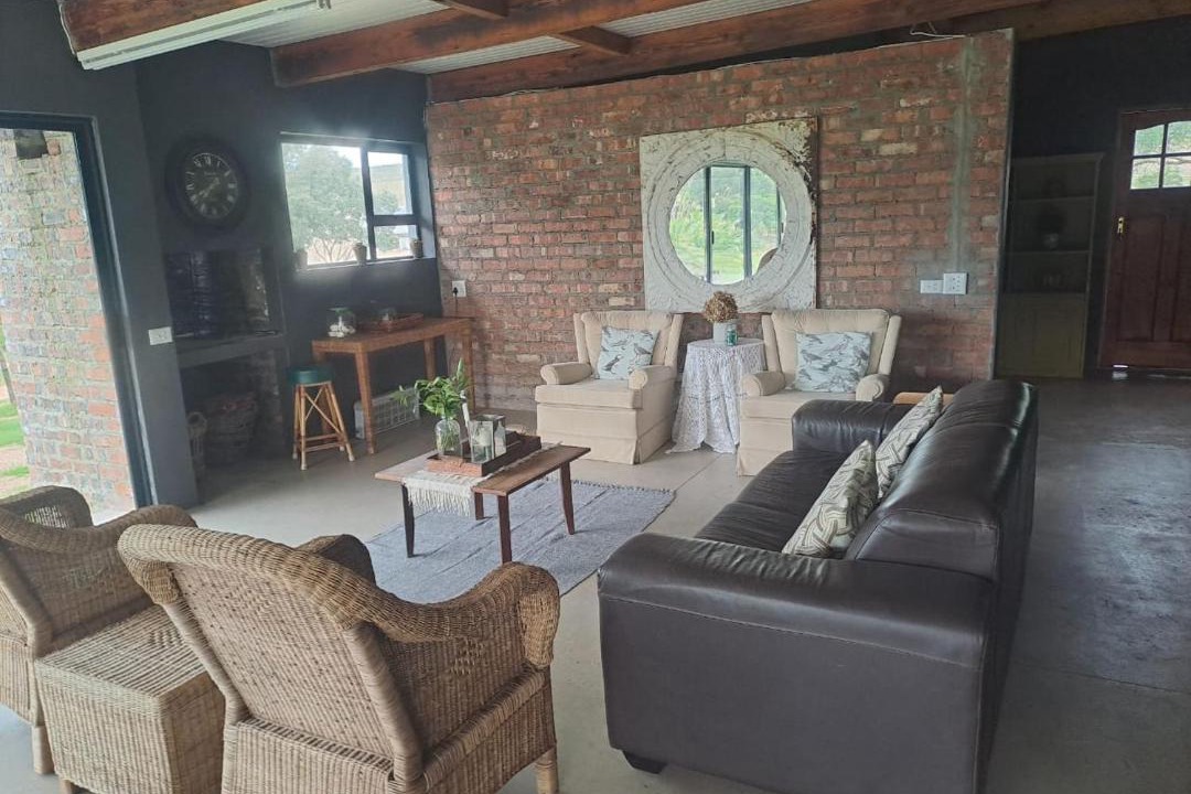 Photo of Livingroom in Scheepersrus