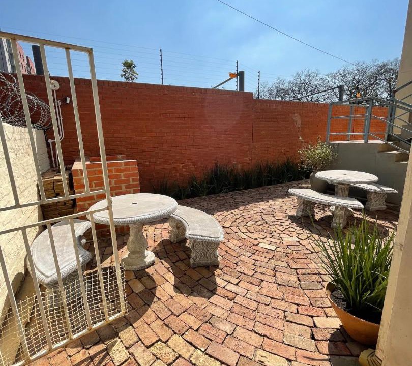 Photo of Patio Balcony in Hatfield