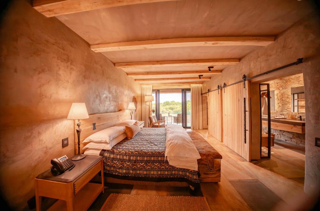Photo of Bedroom in Thorny Bush Game Reserve