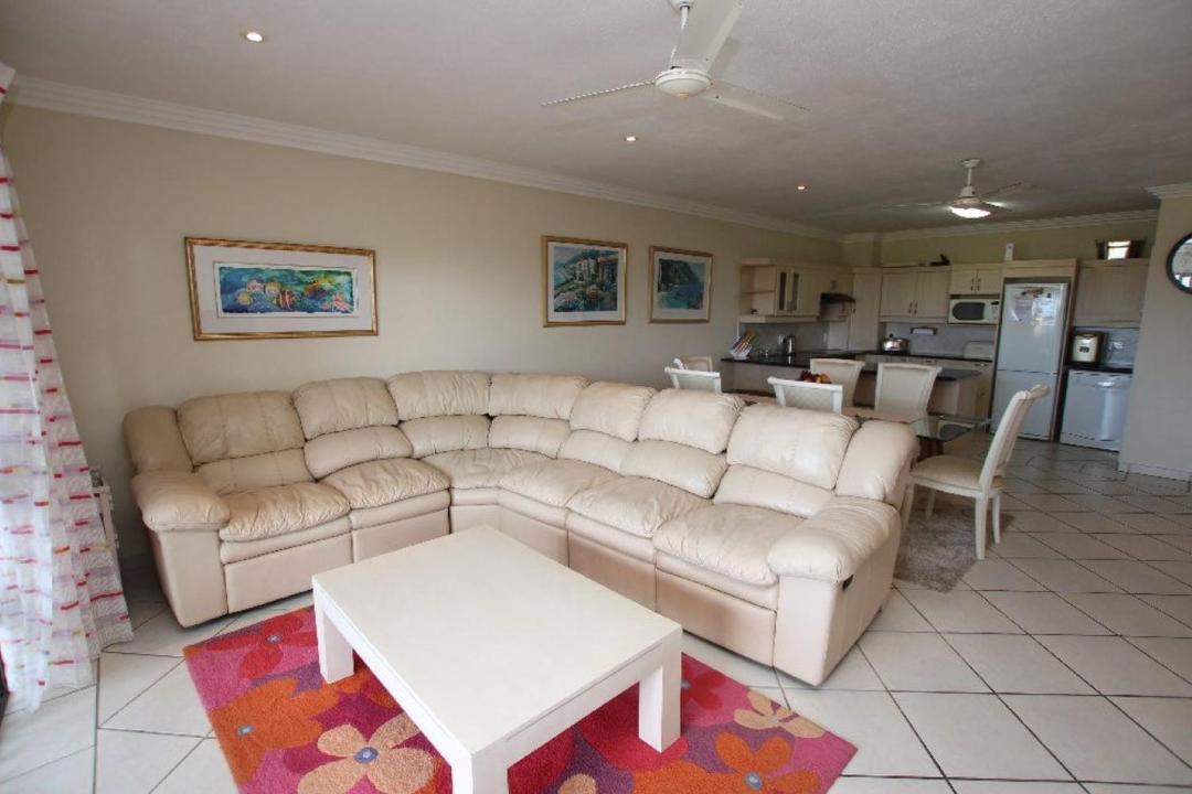 Photo of Livingroom in Shelly Beach