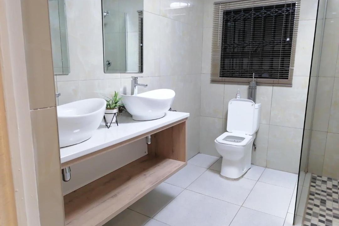 Photo of Bathroom in Temba