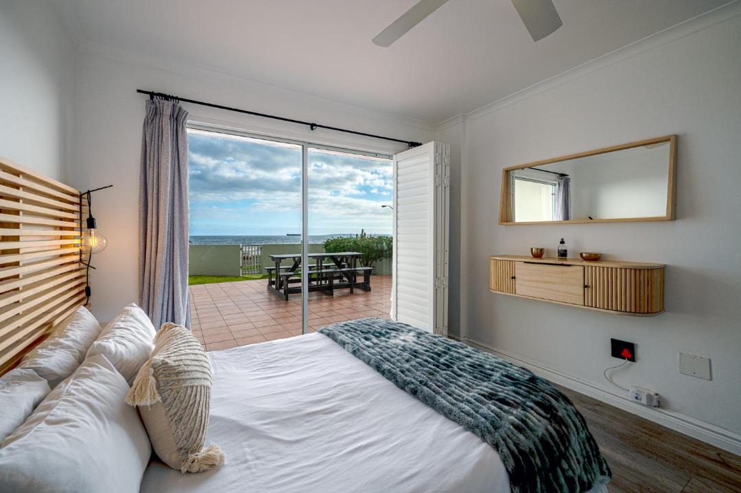 Photo of Bedroom in Bloubergstrand