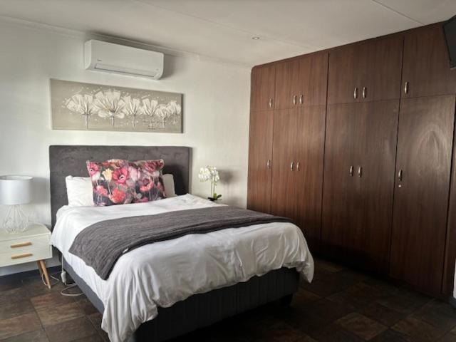 Photo of Bedroom in Beaufort West