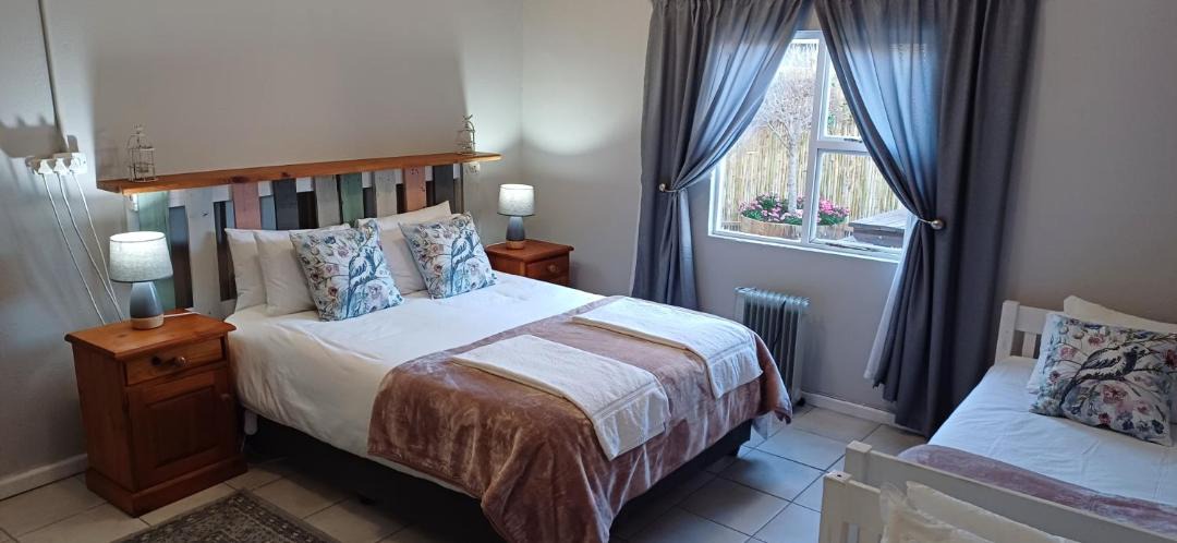 Photo of Bedroom in Oudtshoorn
