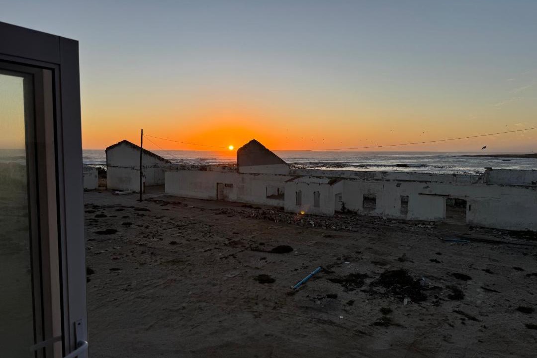 Photo of Buildings in Hondeklip Bay