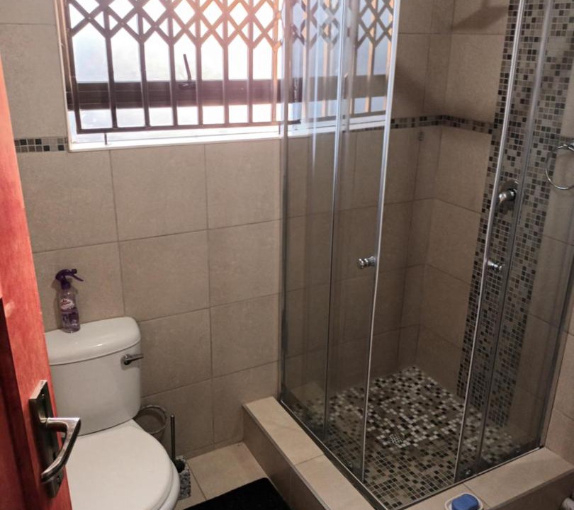 Photo of Bathroom in Thohoyandou