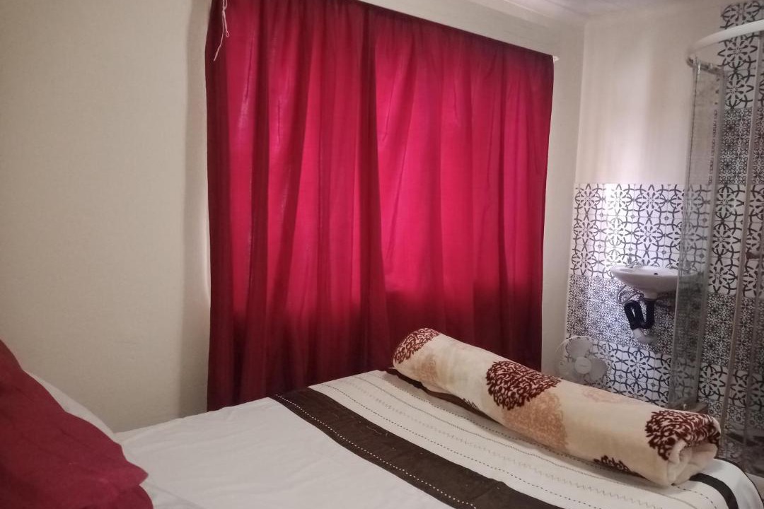 Photo of Bedroom in Bezuidenhout Valley