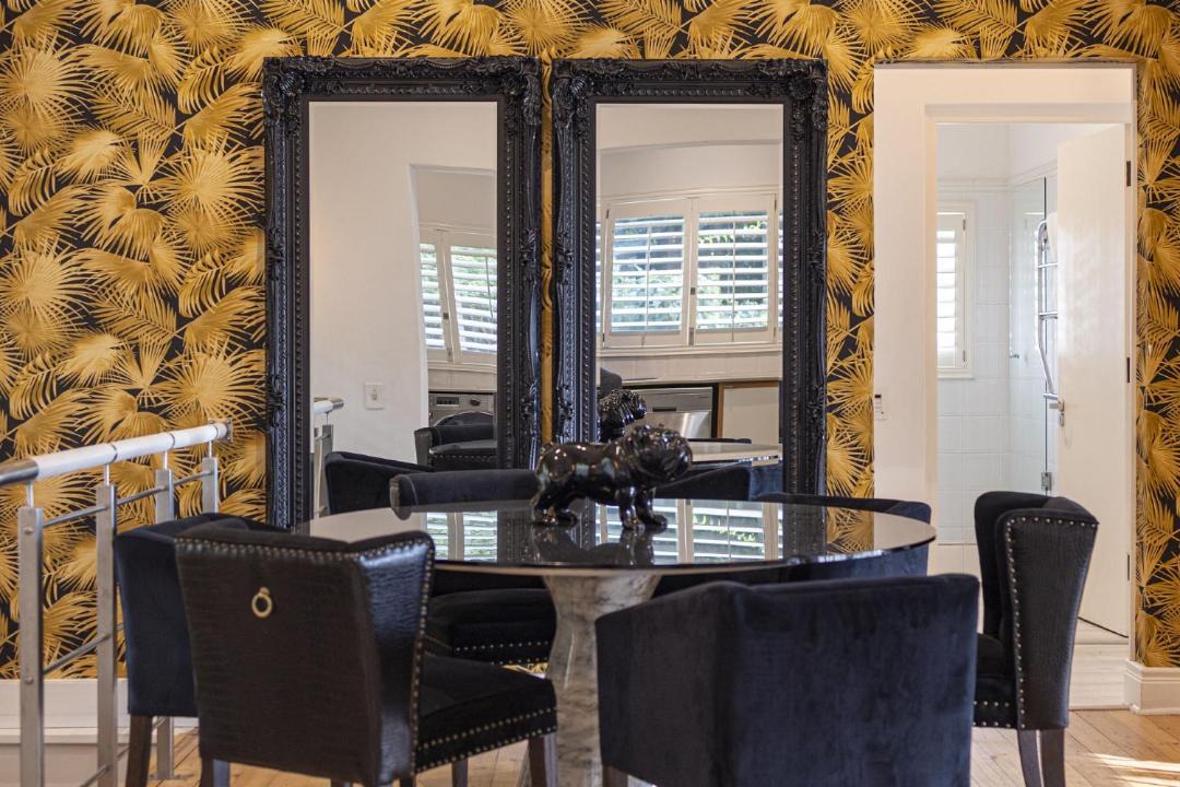 Photo of Livingroom in Clifton