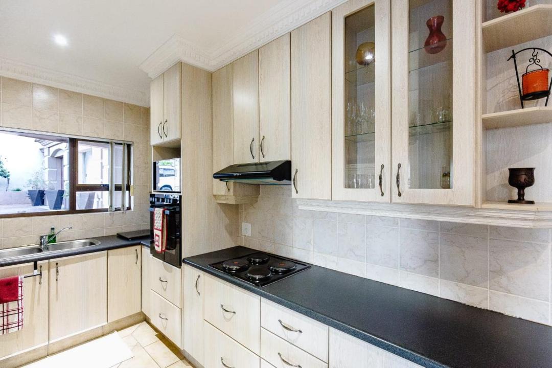 Photo of Kitchen in Umtentweni