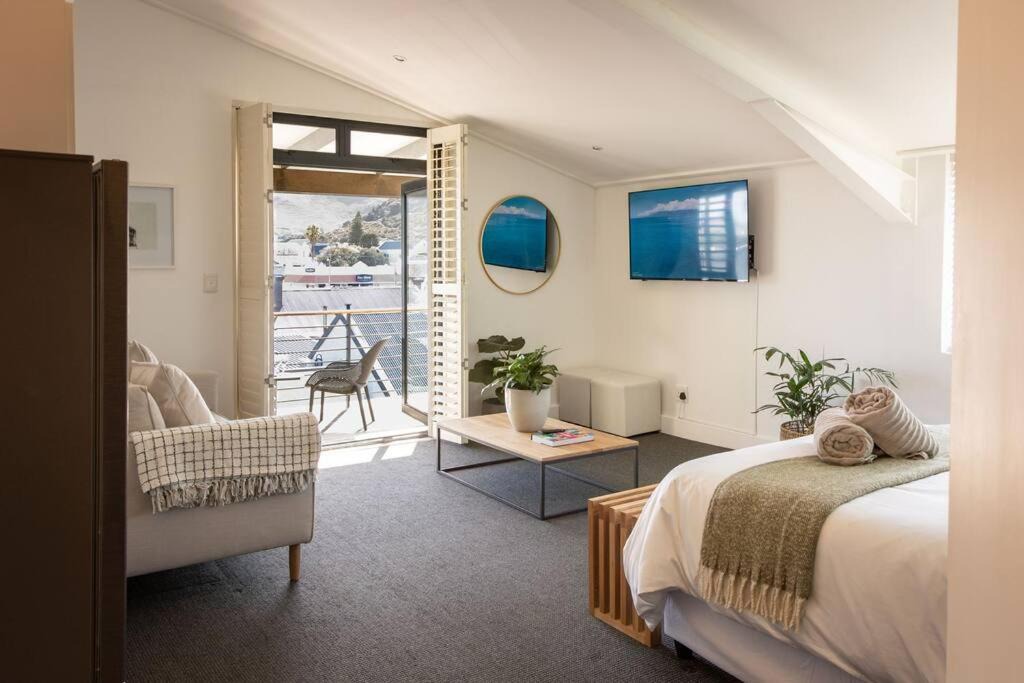 Photo of Bedroom in Hermanus City-Centre