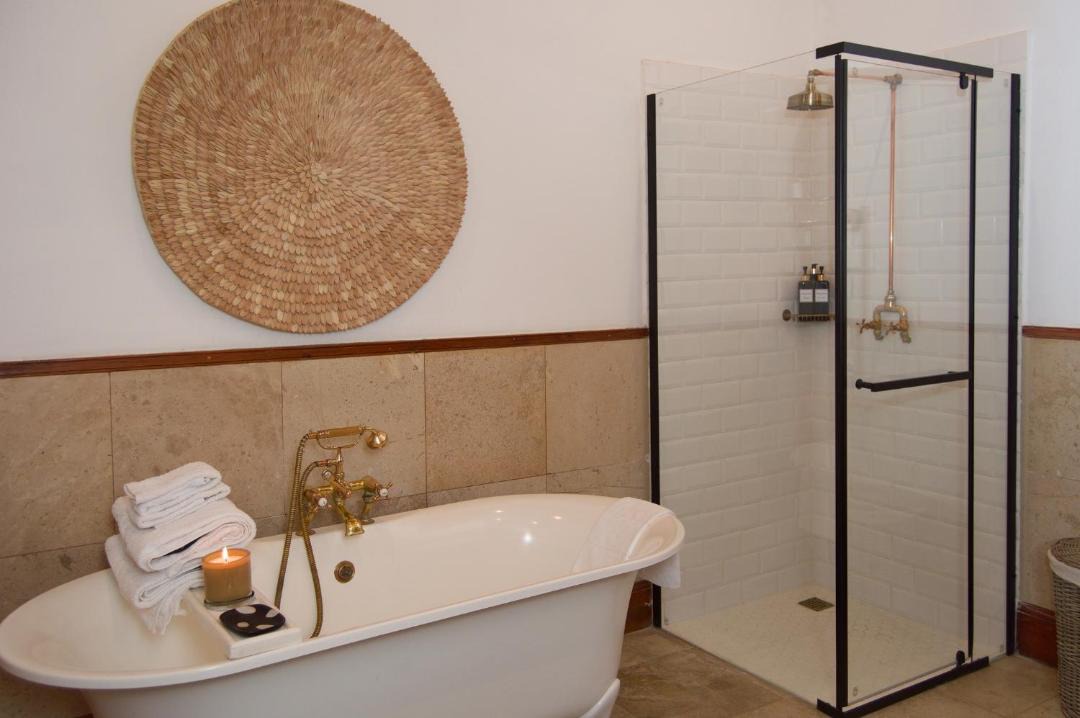 Photo of Bathroom in Graaff-Reinet
