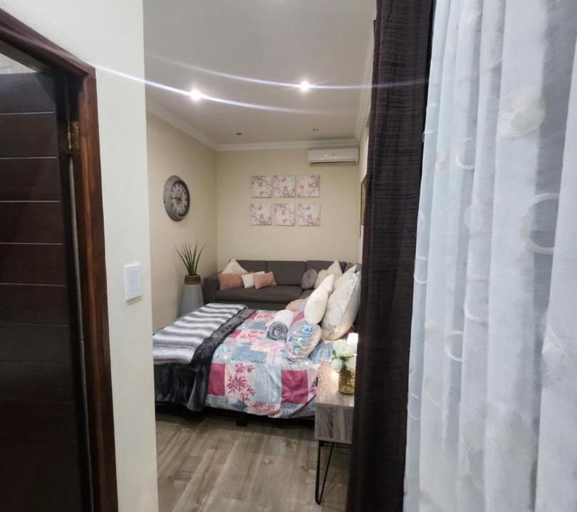 Photo of Bedroom in Benoni