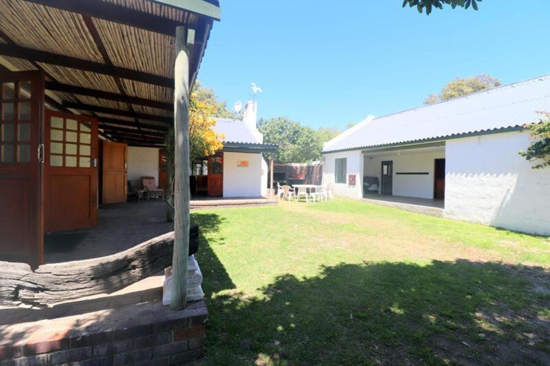 Photo of Buildings in Arniston