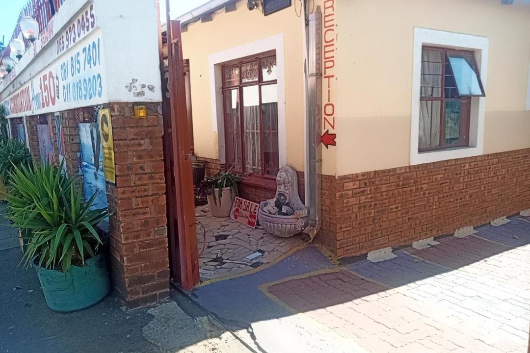 Photo of Others in Bezuidenhout Valley